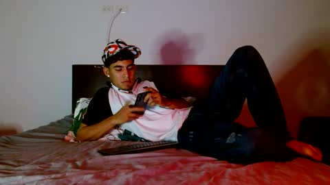 Snapshot of cash_master_san chatting on 12.31.24 Cash Master San online show from 12.31.24