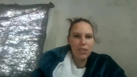 Cash Couple online show from 12.08.24