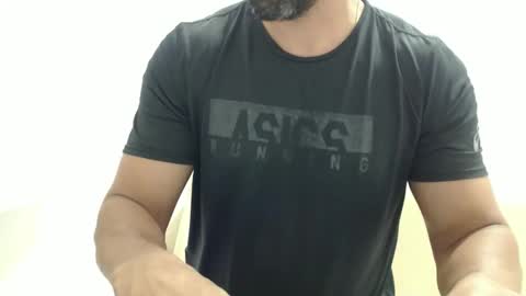 Snapshot of cashmastermuscle77 chatting on 03.02.26 cashmastermuscle77 online show from 03.02.26