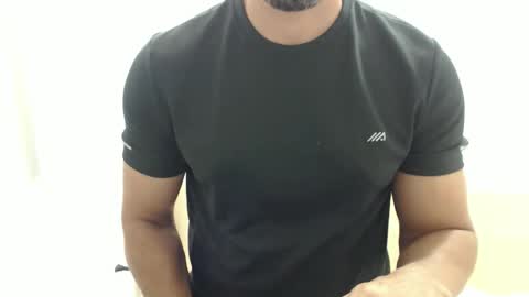 Snapshot of cashmastermuscle77 chatting on 03.09.26 cashmastermuscle77 online show from 03.09.26