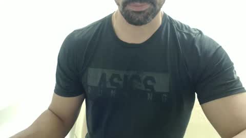 Snapshot of cashmastermuscle77 chatting on 04.14.26 cashmastermuscle77 online show from 04.14.26