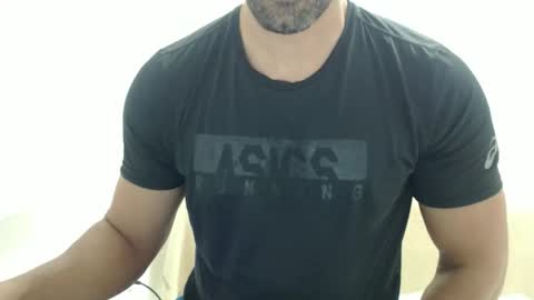 Snapshot of cashmastermuscle77 chatting on 04.16.26 cashmastermuscle77 online show from 04.16.26