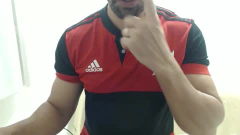 Snapshot of cashmastermuscle77 chatting on 04.18.26 cashmastermuscle77 online show from 04.18.26