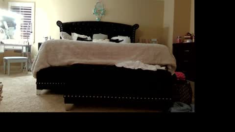 Roxy online show from 01.30.25