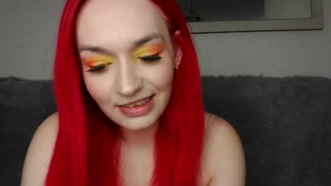 Snapshot of cassandratate chatting on 02.09.25 Casey Chris online show from 02.09.25