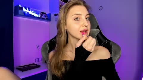 Snapshot of cassiablade1 chatting on 03.07.25 Seductress Cassia FINDOM AND SADISM NO NUDE online show from 03.07.25