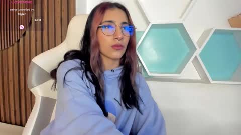 cassidy_evans online show from 09.15.25