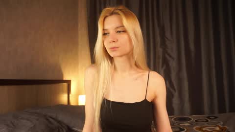Cassie online show from 01.10.25