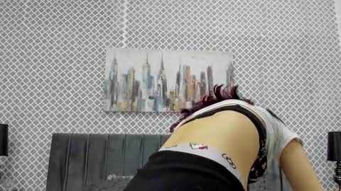 Snapshot of cassie_bloom chatting on 10.21.25 cassie_bloom online show from 10.21.25