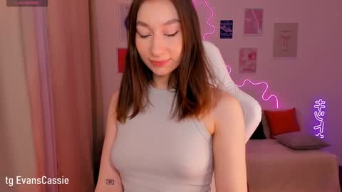Snapshot of cassie_evansss chatting on 01.12.25 Cassie online show from 01.12.25