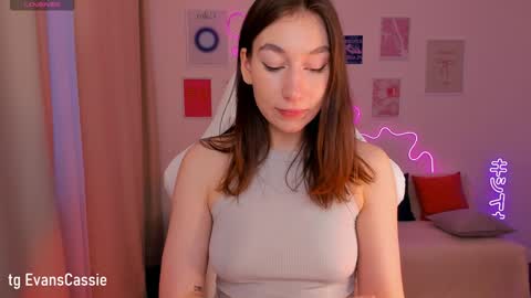 Snapshot of cassie_evansss chatting on 01.12.25 Cassie online show from 01.12.25