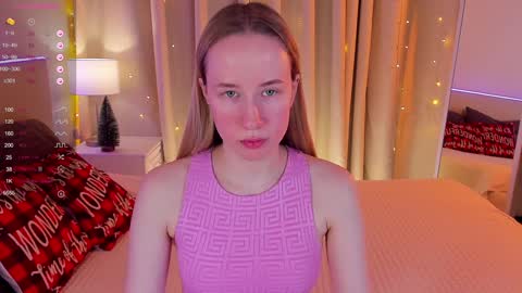 Snapshot of cassie_kelman chatting on 12.05.24 Cassie online show from 12.05.24