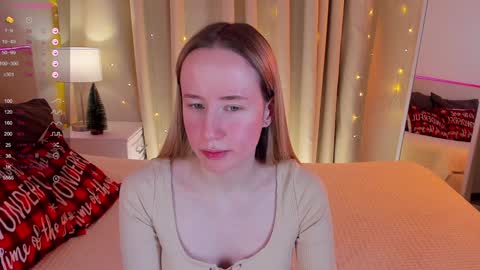 Snapshot of cassie_kelman chatting on 12.07.24 Cassie online show from 12.07.24