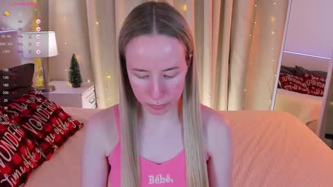 Snapshot of cassie_kelman chatting on 12.16.24 Cassie online show from 12.16.24