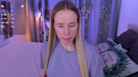 Snapshot of cassie_kelman chatting on 12.28.24 Cassie online show from 12.28.24