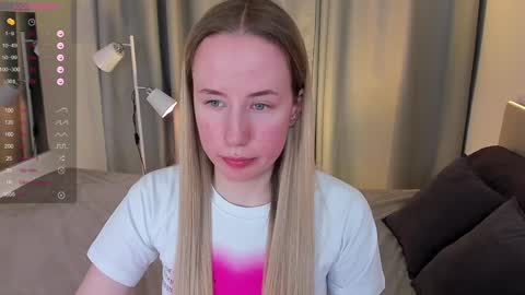 Snapshot of cassie_kelman chatting on 01.31.25 Cassie online show from 01.31.25