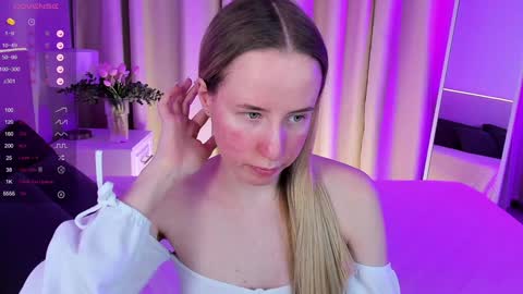 Snapshot of cassie_kelman chatting on 02.02.25 Cassie online show from 02.02.25