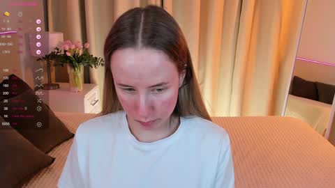 Snapshot of cassie_kelman chatting on 02.06.25 Cassie online show from 02.06.25