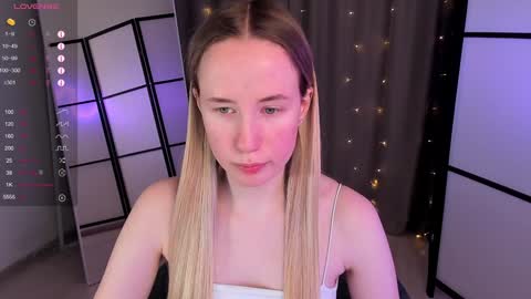Snapshot of cassie_kelman chatting on 02.08.25 Cassie online show from 02.08.25