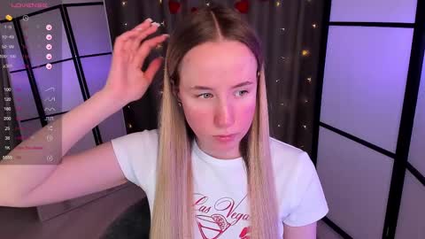 Snapshot of cassie_kelman chatting on 02.15.25 Cassie online show from 02.15.25