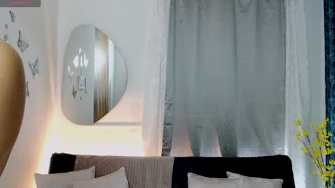 Snapshot of cassie_klein11 chatting on 02.01.25 Susana independent model online show from 02.01.25