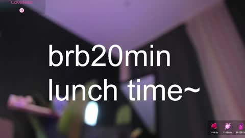 Snapshot of cassiecool chatting on 03.02.25 assie online show from 03.02.25