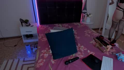 Cassie online show from 01.15.25