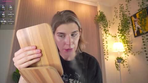 Snapshot of cassieholland chatting on 02.27.26 Im Cassie3 online show from 02.27.26