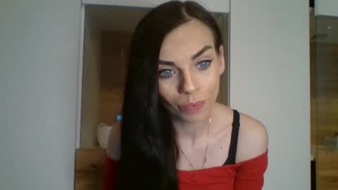 Cassie online show from 12.15.25