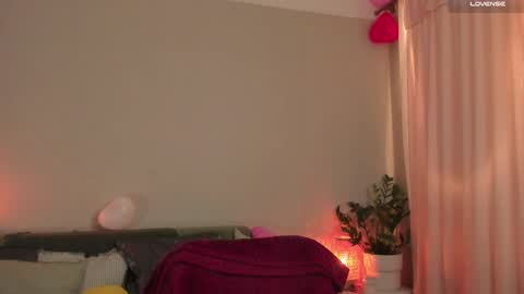  cassandra  online show from 02.24.25