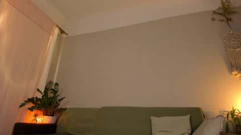  cassandra  online show from 04.15.26