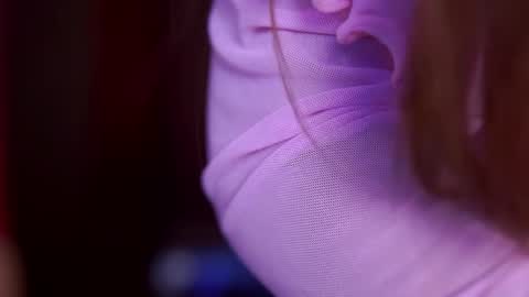 Snapshot of cassyelips chatting on 10.07.25 Cassye online show from 10.07.25