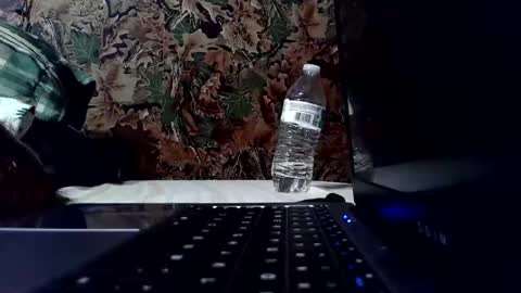 Snapshot of castration40 chatting on 10.04.25 castration40 online show from 10.04.25