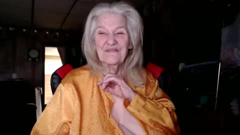 cat online show from 10.21.25