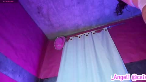 Cata Angel online show from 01.12.25