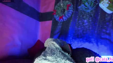 Cata Angel online show from 12.22.25