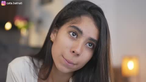 Snapshot of cata_batnati chatting on 10.31.25 Catalina online show from 10.31.25