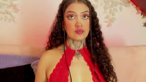 Cata green model independient online show from 01.09.25
