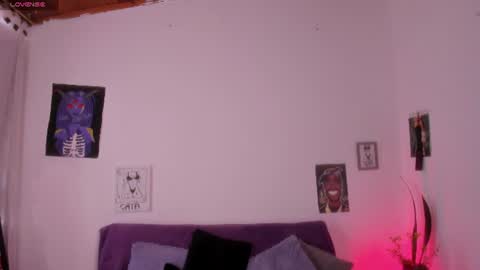 Snapshot of cata_greenn chatting on 07.15.26 Cata green model independient online show from 07.15.26