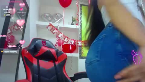 Snapshot of catalehia_milk chatting on 02.18.25 C A T A L E H I A online show from 02.18.25