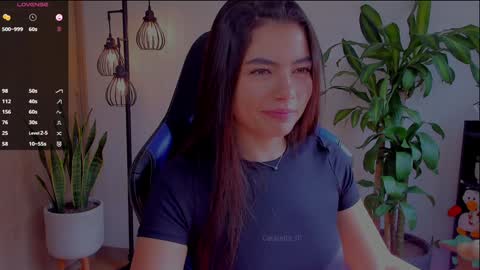 MACARENA online show from 12.12.24