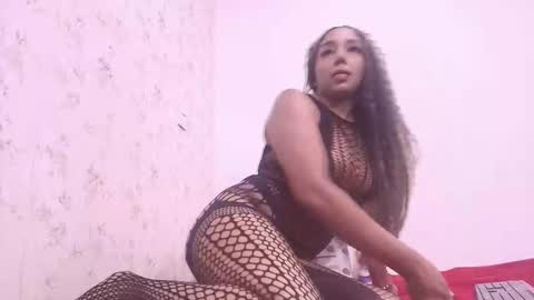 Snapshot of cataleya__ebony chatting on 10.23.25 cataleya online show from 10.23.25