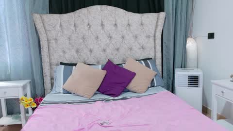 Snapshot of cataleya_divine chatting on 01.13.25 Cata Prins online show from 01.13.25