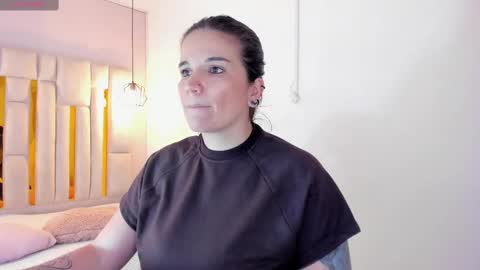 Cataleya online show from 10.14.25