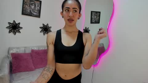 Snapshot of cataleya_sub_ chatting on 10.17.25 cataleya_sub_ online show from 10.17.25