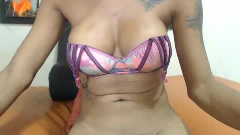 Snapshot of cataleyabigdickk chatting on 02.17.25 cataleyabigdickk online show from 02.17.25