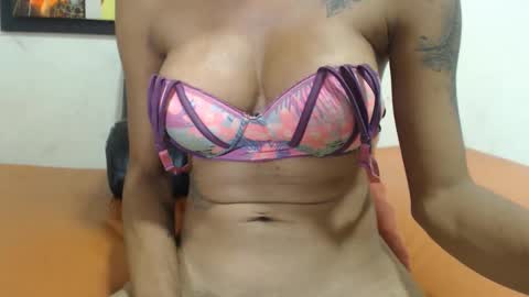 Snapshot of cataleyabigdickk chatting on 02.17.25 cataleyabigdickk online show from 02.17.25