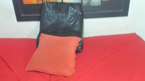 Snapshot of cataleyabigdickk chatting on 10.13.25 cataleyabigdickk online show from 10.13.25