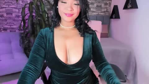 Snapshot of cataleyahot1 chatting on 02.10.25 Sam online show from 02.10.25