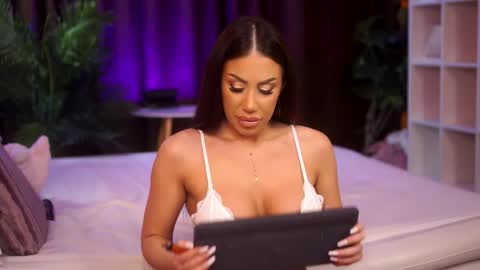 Cataleya online show from 04.02.26